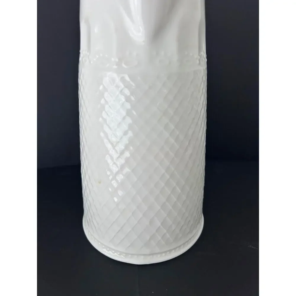 Lauren, Ralph Lauren, Spring Lace, White Porcelain Pitcher 9 3/4
